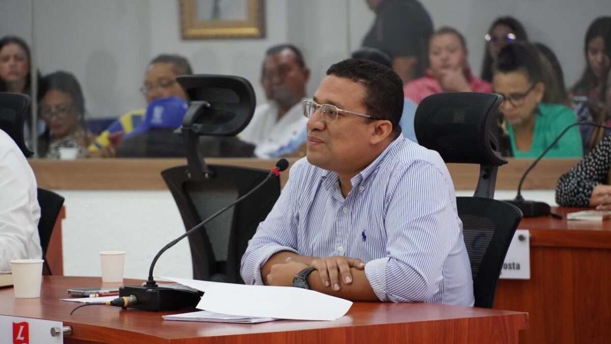Concejo distrital realiza debate de control político a la empresa K-YENA