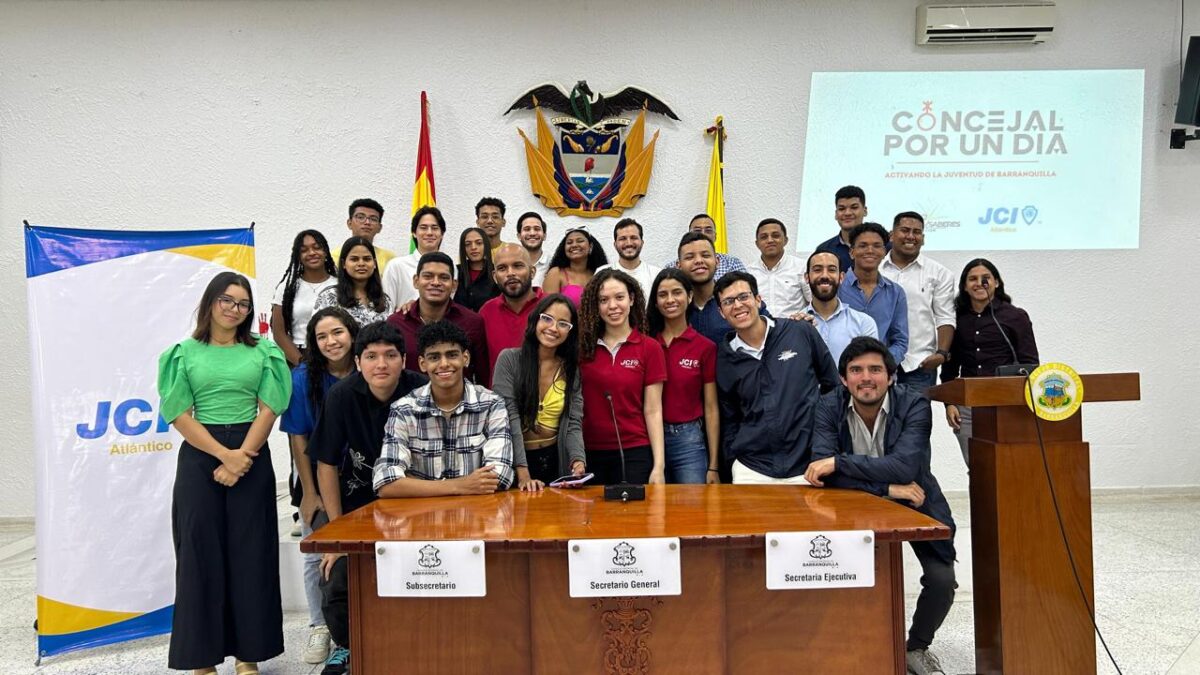 Jóvenes de Barranquilla toman el rol de concejales por un día