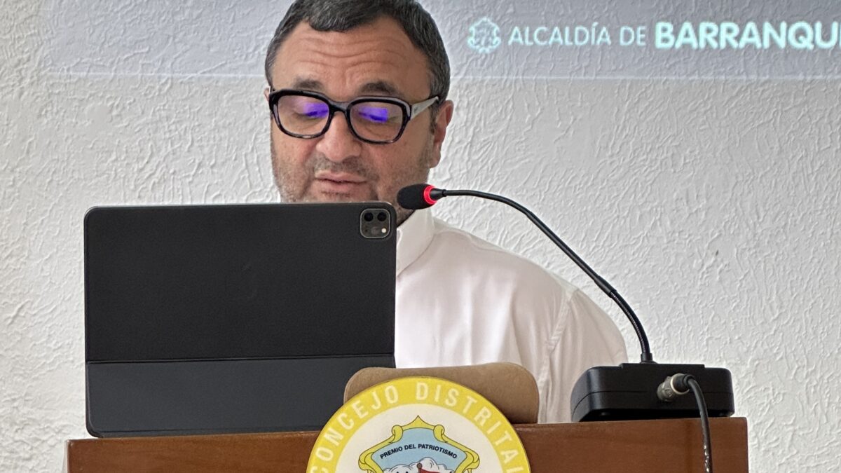 Comisión Segunda examina la seguridad en el distrito